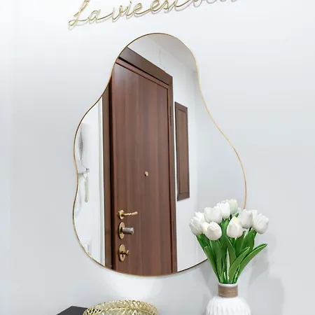 Your Place In Apartment