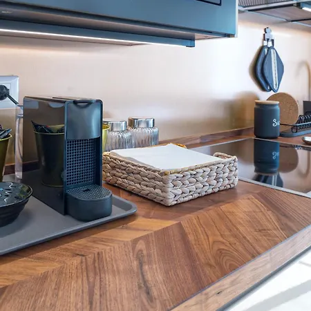 Apartment Your Place In *