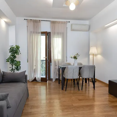 Your Place In Apartment Rome