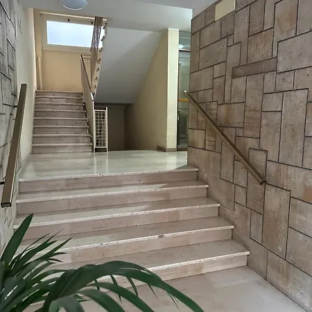 Apartament Your Place In *