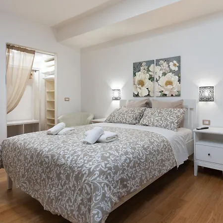 Your Place In Apartament *